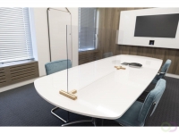 Scheidingsscherm Bureau/Tafel, Plexiglas transparant, incl. 2x houten voetstuk 3-weg, 58x120 cm